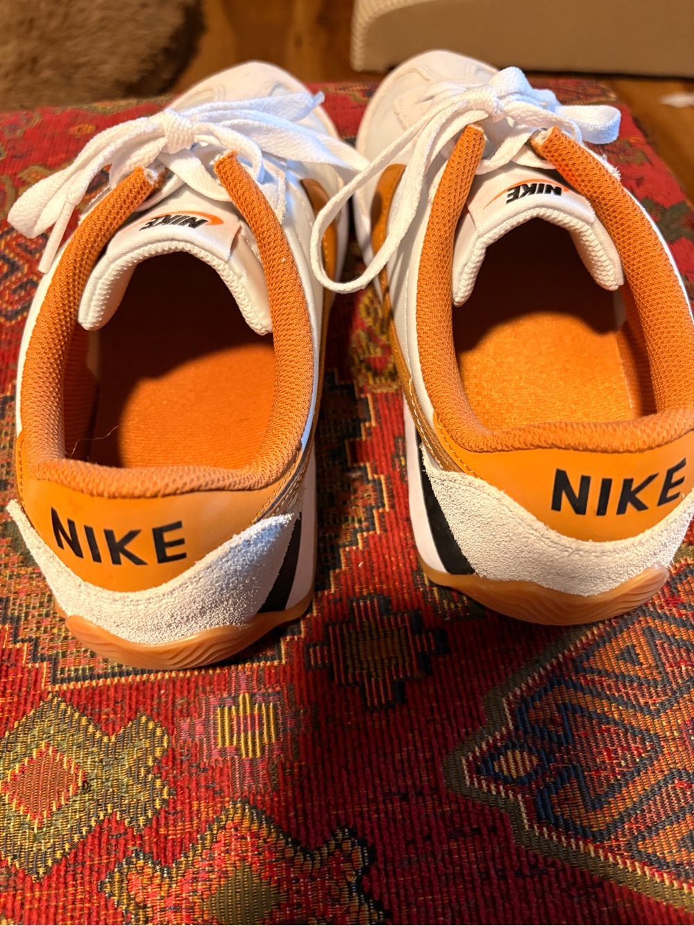 Nike Women Athletic Sneakers - Picture 6 of 6